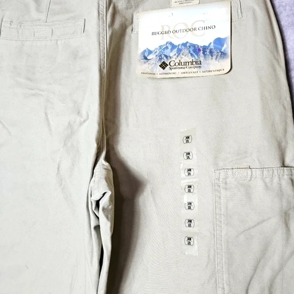 Columbia outdoor Chino - Picture 2 of 5